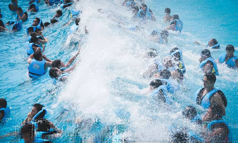 阿拉的海海啸池