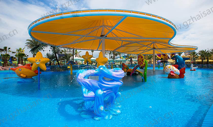 浙江宁波大目湾阿拉的海水上乐园小谐游乐场戏水小品