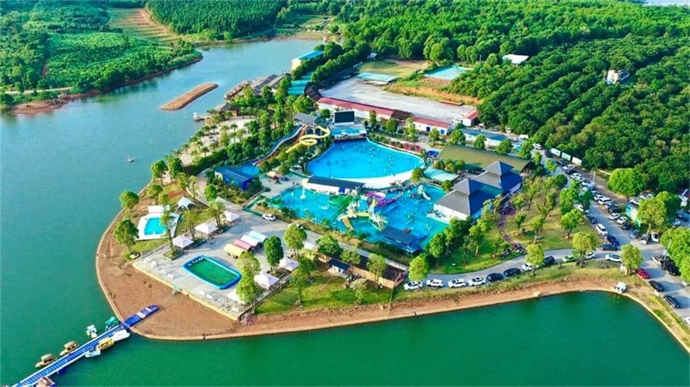 乡村水上乐园 乡村水上乐园