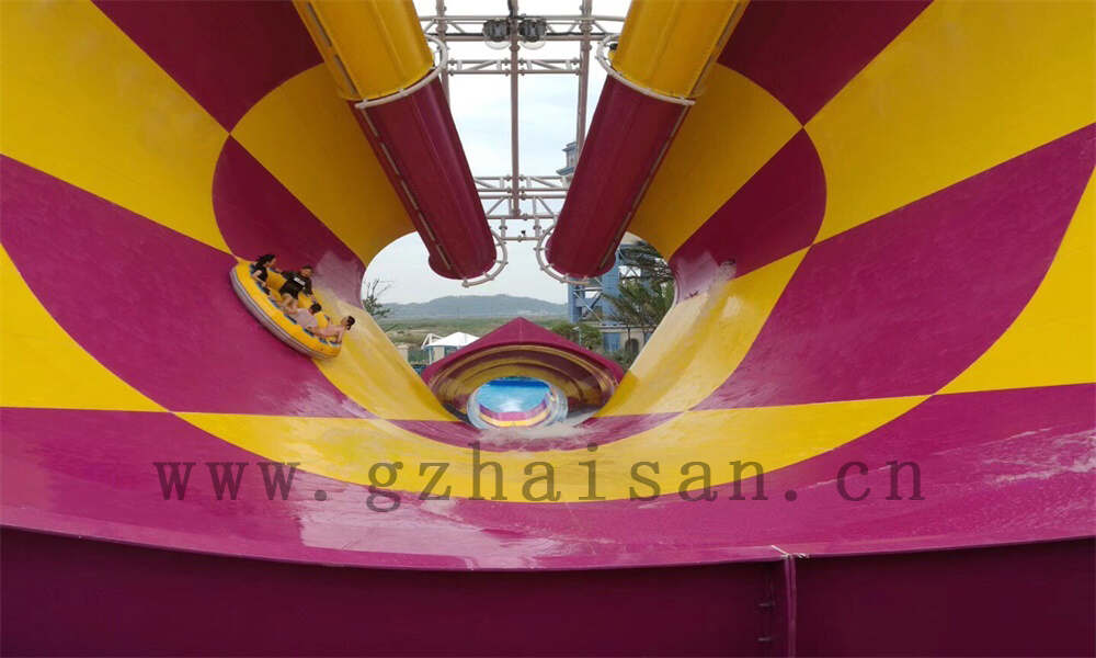 水上儿童游乐设备报价指南：乐园设备价格解析