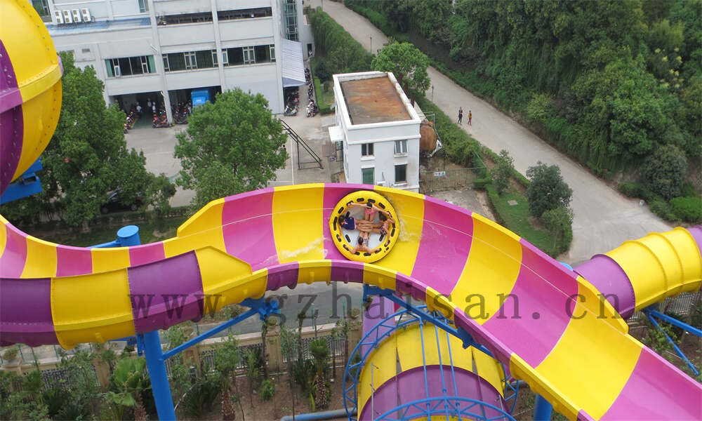 巧用水上乐园设备搭配，打造受欢迎的园子